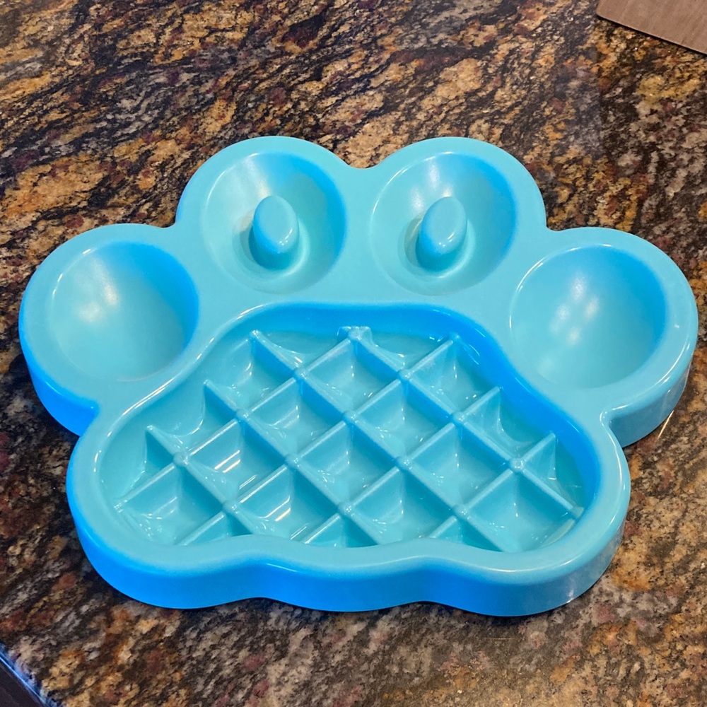 Blue Paw-Shaped Dog or Cat Slow Feeder, NWOT
